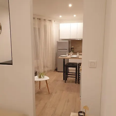 Avec Coin Nuit - Vieille Climatise * Menton