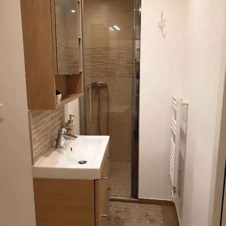 Lejlighed Avec Coin Nuit - Vieille Climatise